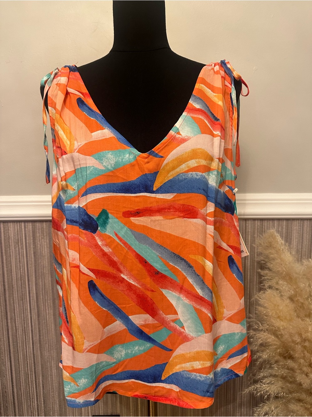 Black Tape Abstract Print Tie Shoulder Tank Top NWT Size Medium